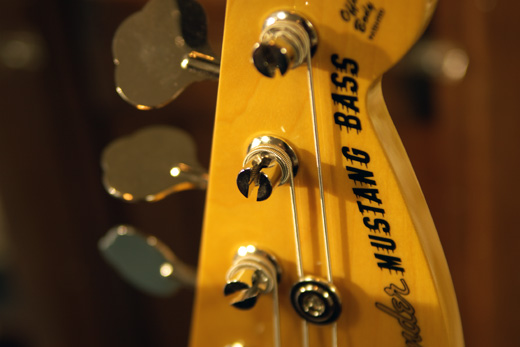 【写真：Fender Japan MB98SD Ash VNT】